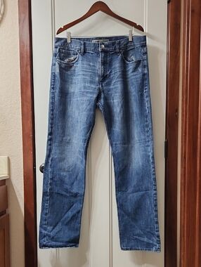 Express Kingston Classic Straight Leg